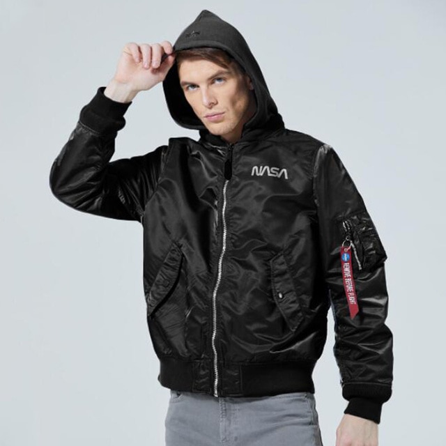 Season spring-autumn, color back, new men's jacket, warm waterproof sports jacket under pressure