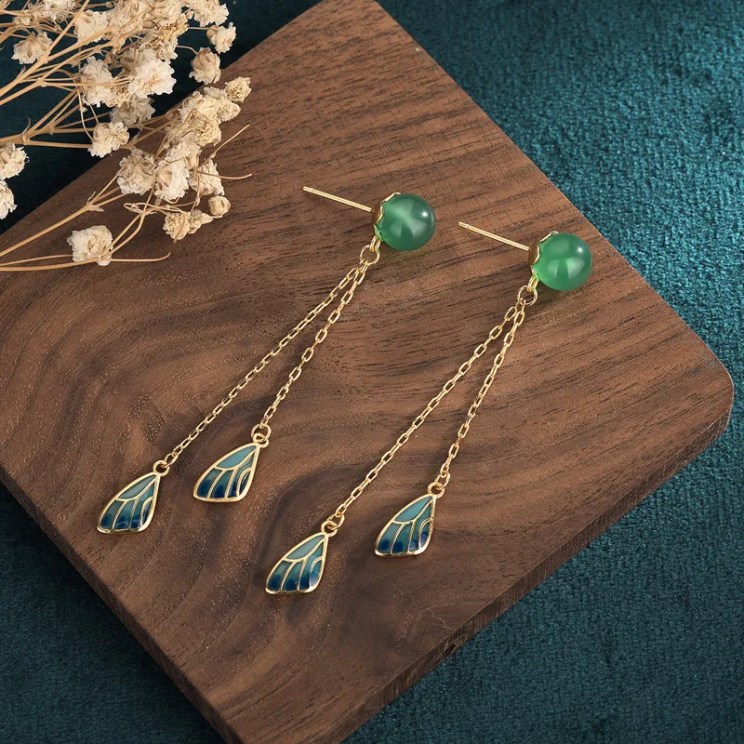 Green Natural Jade Bead Earrings Stone Ear Studs Charm Luxury Designer 18K Gold Plated Real Jewelry Fashion Accessories